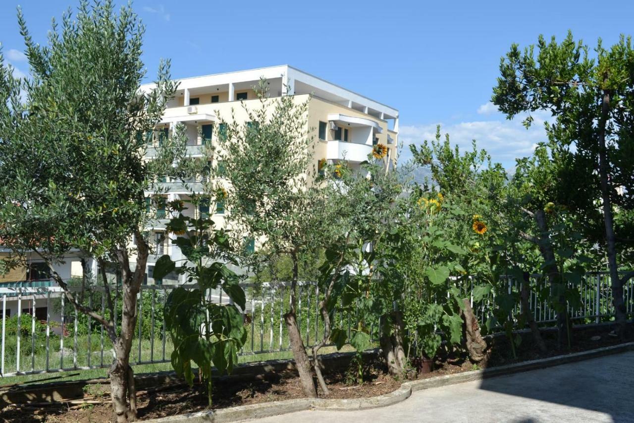Sunflower Σπλιτ Εξωτερικό φωτογραφία